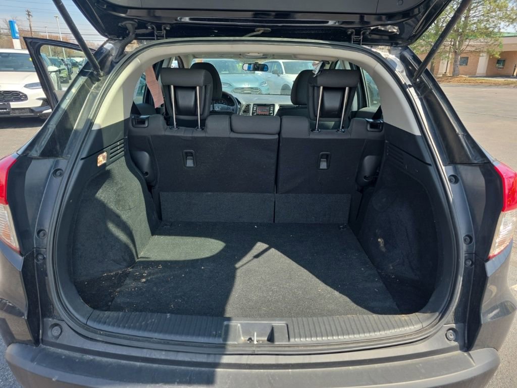 Used 2021 Honda HR-V LX image 23
