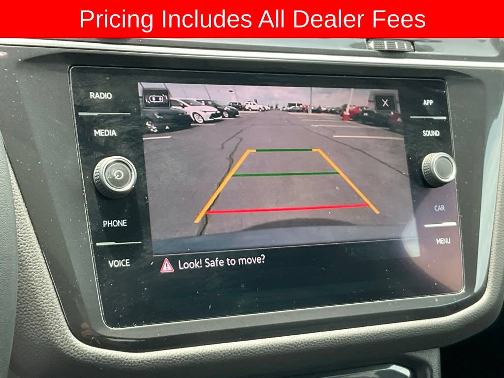 Used 2022 Volkswagen Tiguan SE FWD image 12