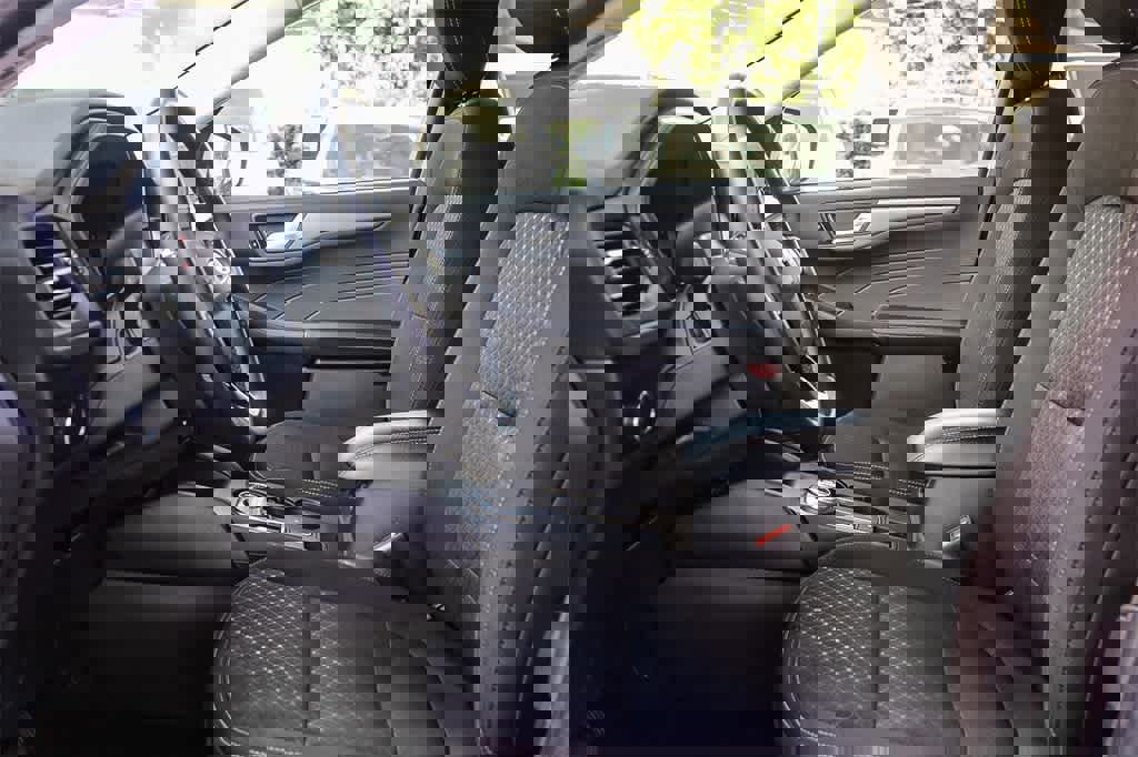 Used 2023 Ford Escape Active w/ Tech Pack #2 image 17