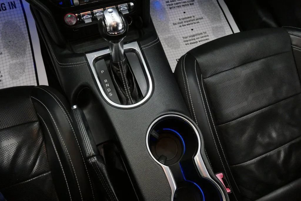 Used 2019 Ford Mustang GT Premium w/ Equipment Group 401A RWD image 29
