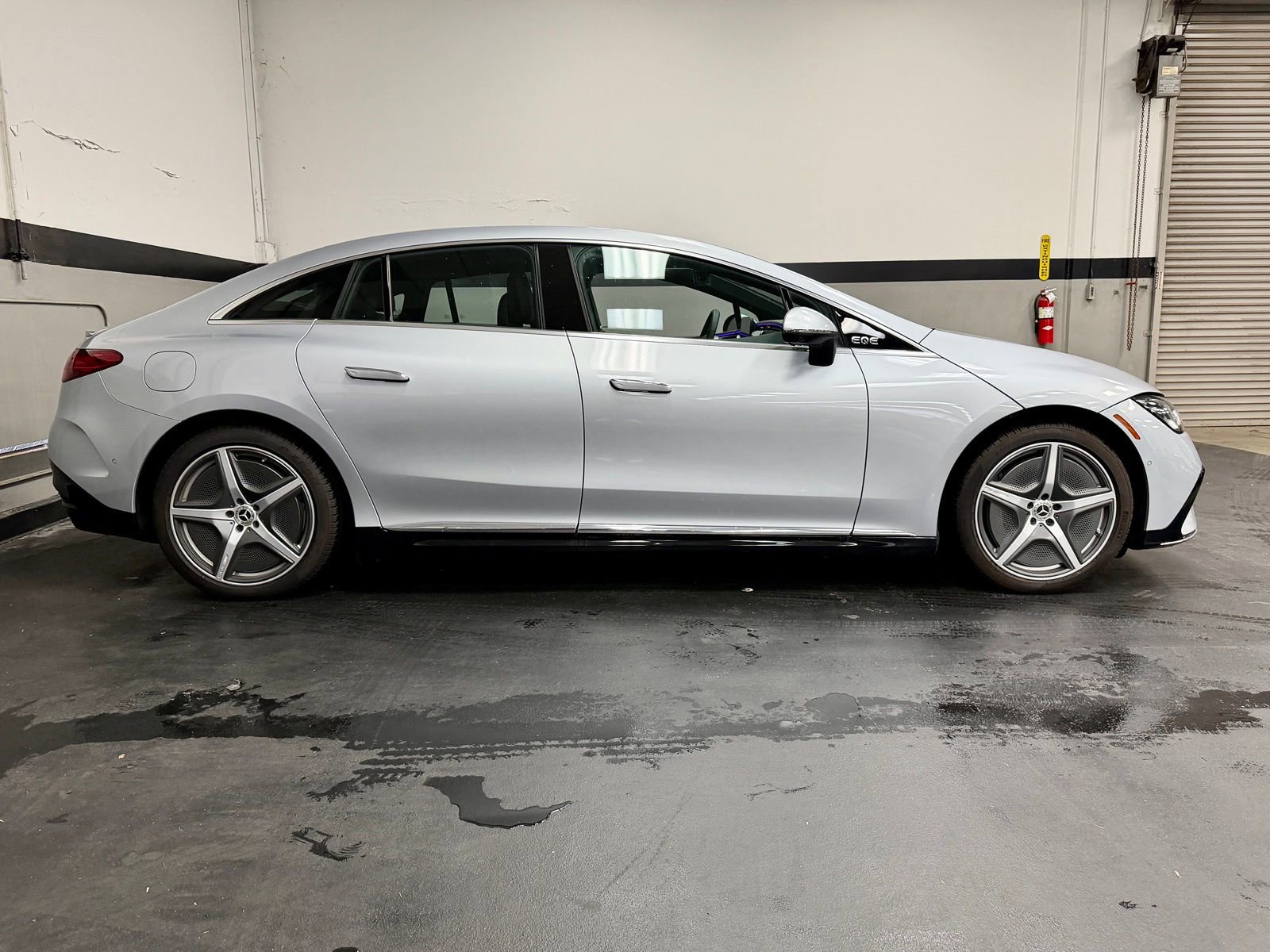 Used 2024 Mercedes-Benz EQE 350+ 4MATIC Sedan image 5