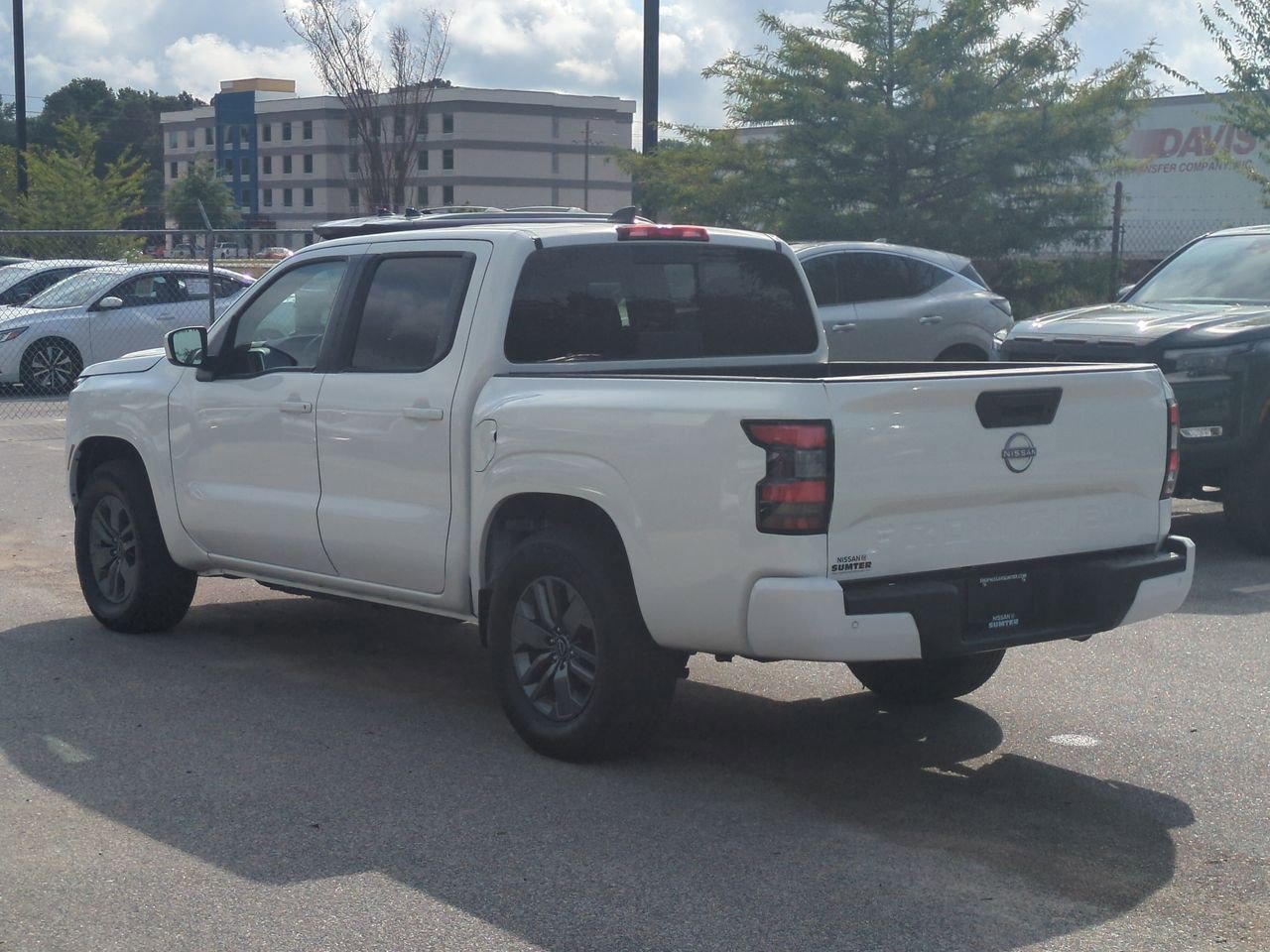 Certified 2025 Nissan Frontier SV RWD image 6
