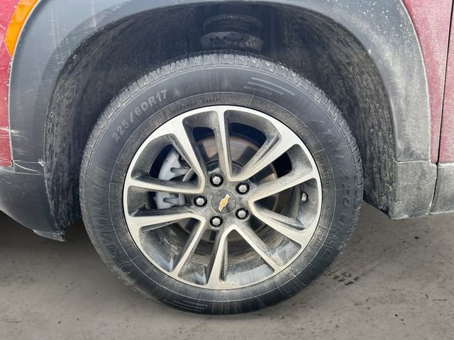 Used 2025 Chevrolet TrailBlazer LT AWD/4WD image 14