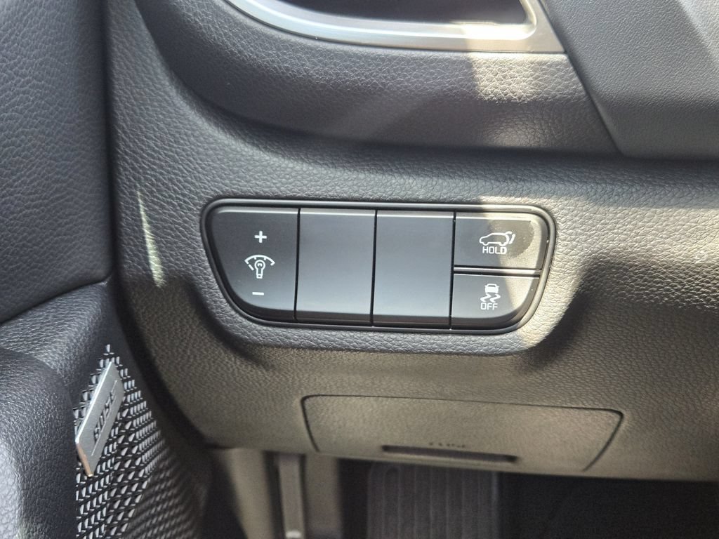Used 2024 Kia Seltos SX w/ SX Sunroof Package AWD/4WD image 24
