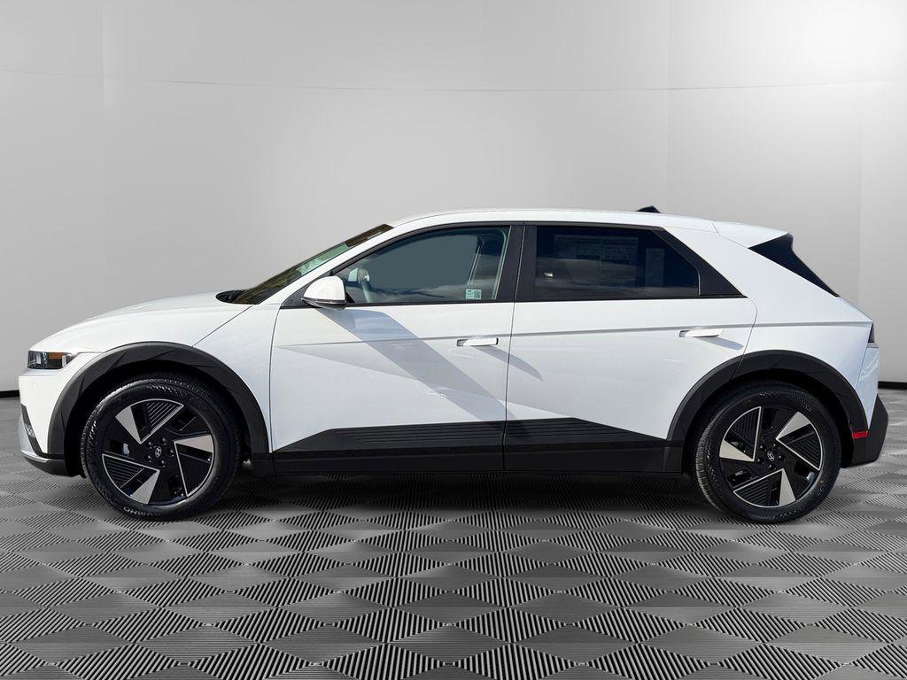 New 2026 Hyundai Ioniq 5 SE image 4