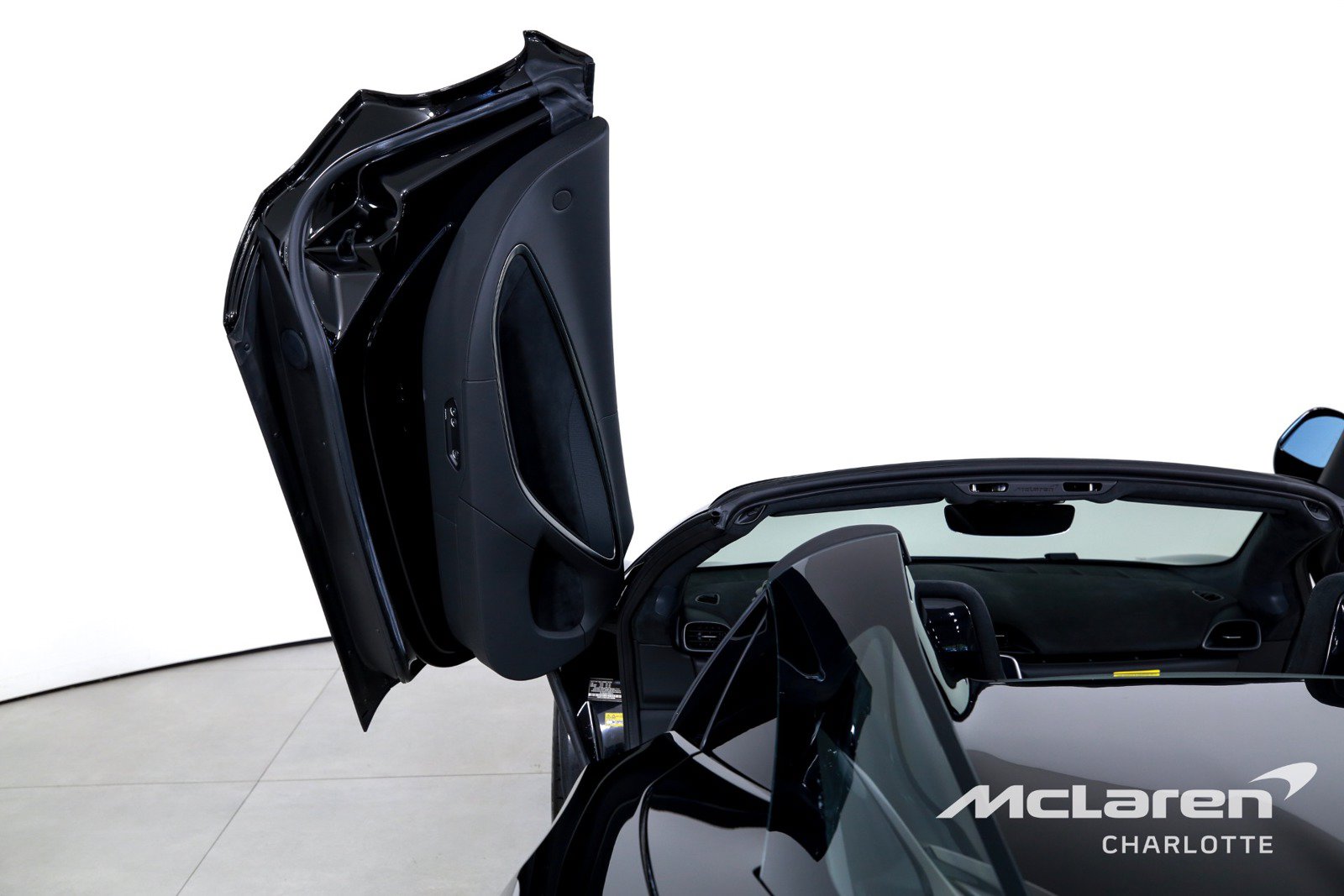 New 2026 McLaren Artura Spider RWD image 12