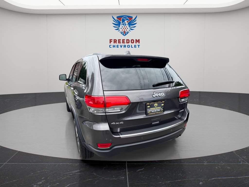 Used 2018 Jeep Grand Cherokee Limited AWD/4WD image 5