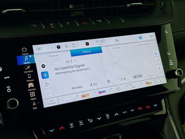 New 2026 Jeep Grand Cherokee Altitude image 18