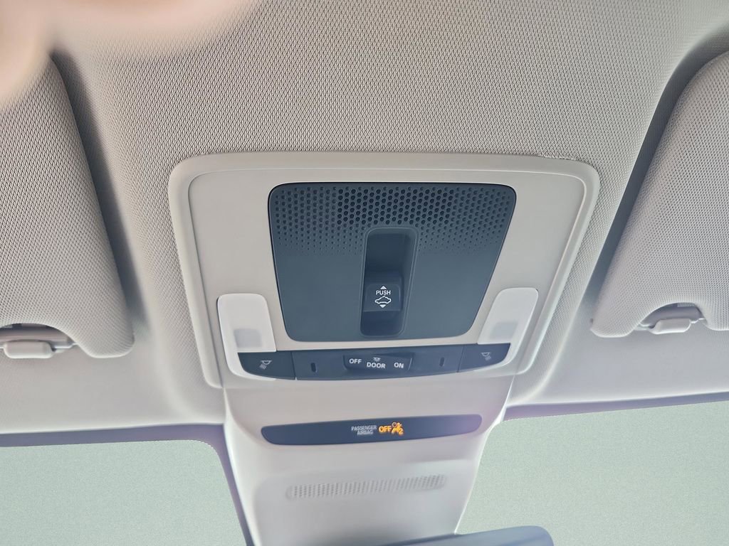 Used 2024 Honda HR-V EX-L image 14