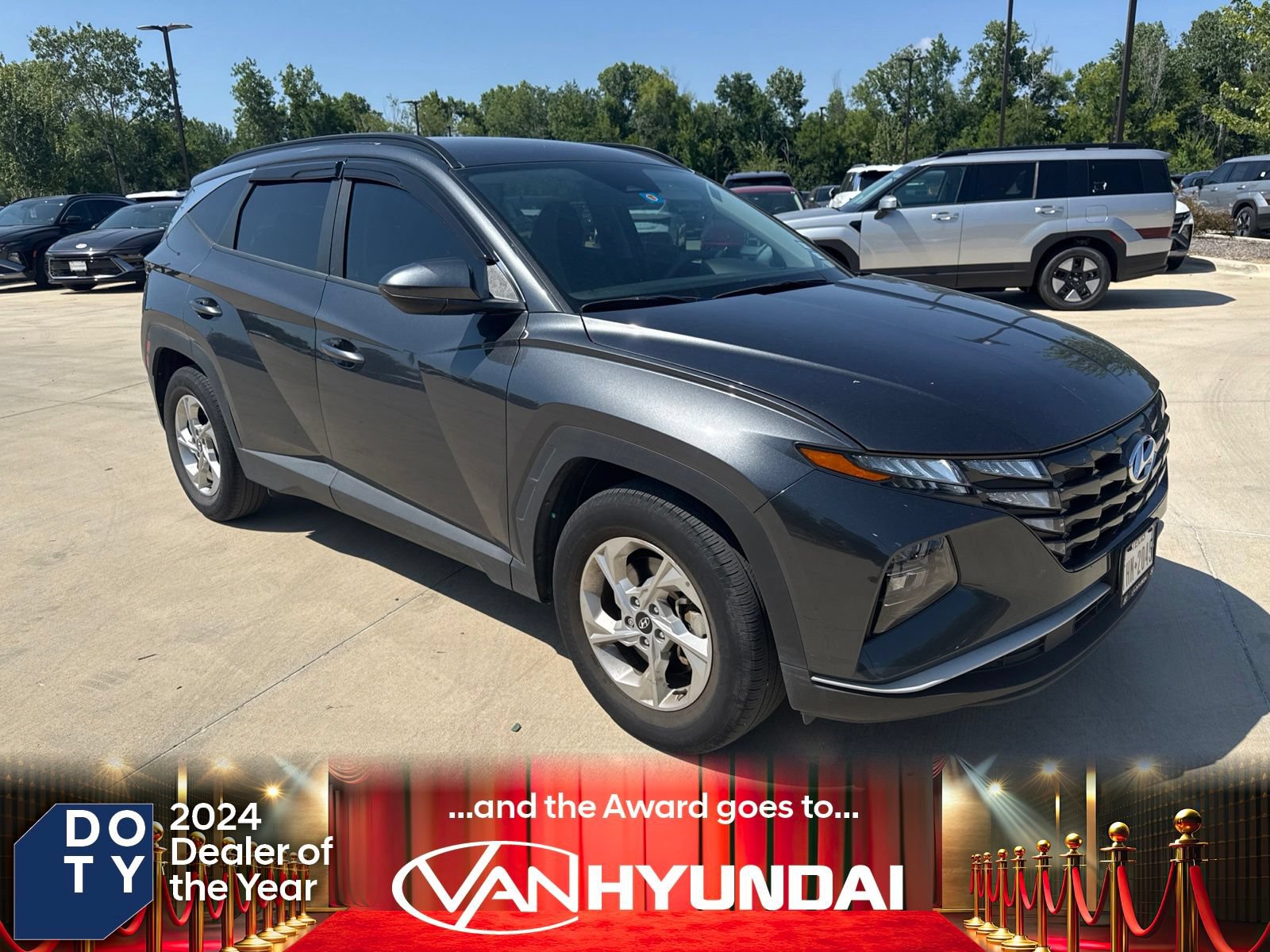 Used 2024 Hyundai Tucson SEL FWD image 1