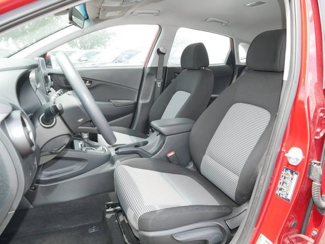 Used 2023 Hyundai Kona SE AWD/4WD image 15