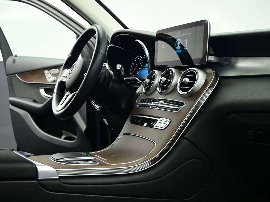 Used 2022 Mercedes-Benz GLC 300 4MATIC image 26