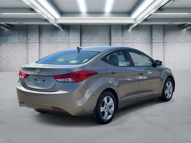 Used 2013 Hyundai Elantra GLS FWD image 5