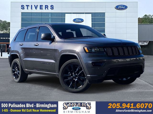Used 2018 Jeep Grand Cherokee Altitude image 1