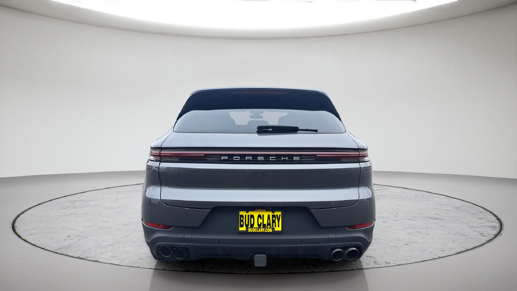 Used 2024 Porsche Cayenne S AWD/4WD image 6
