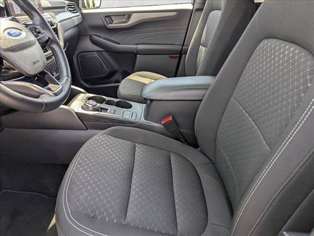 Used 2024 Ford Escape Active AWD/4WD image 22