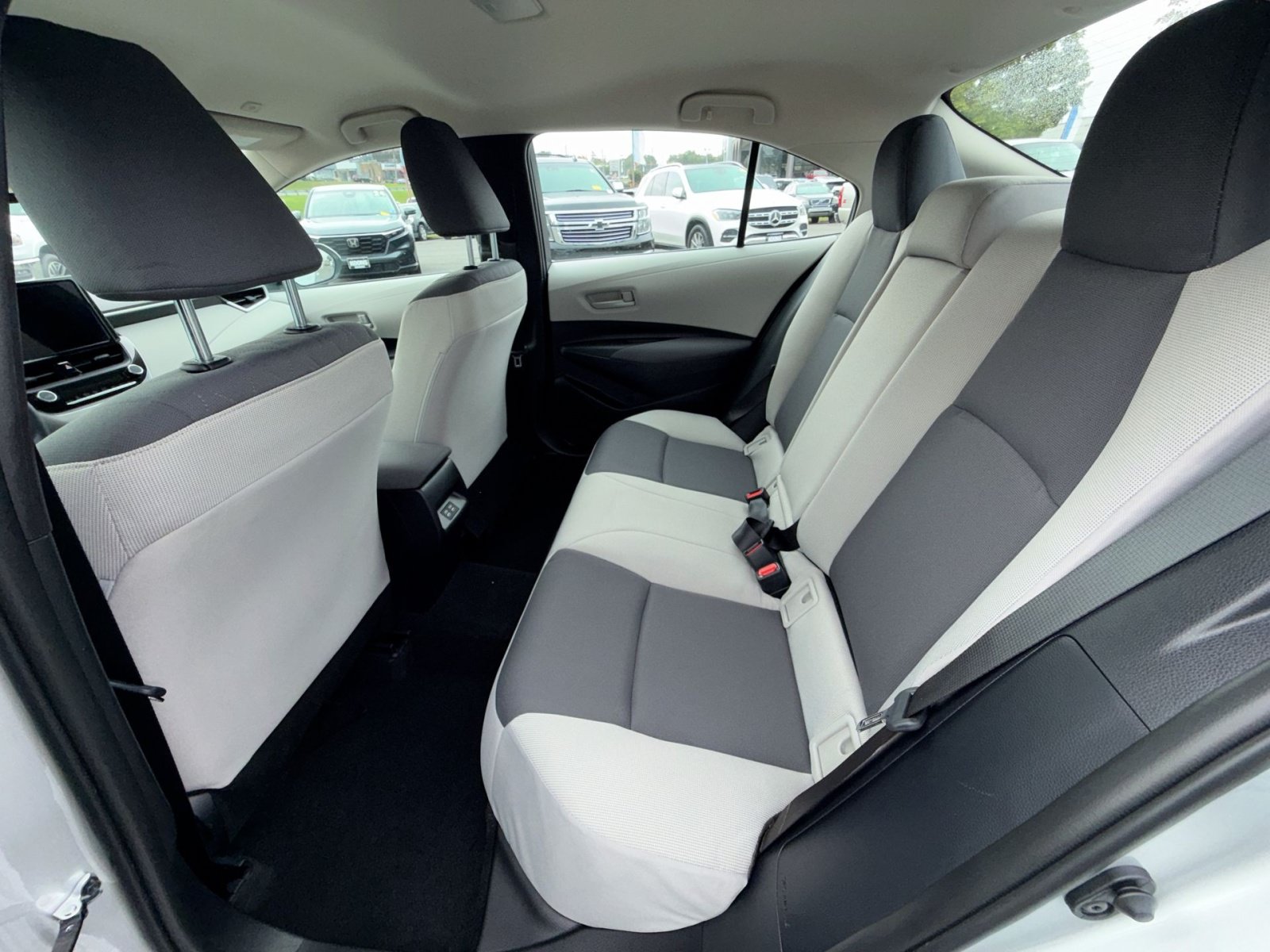 Used 2026 Toyota Corolla LE FWD image 24