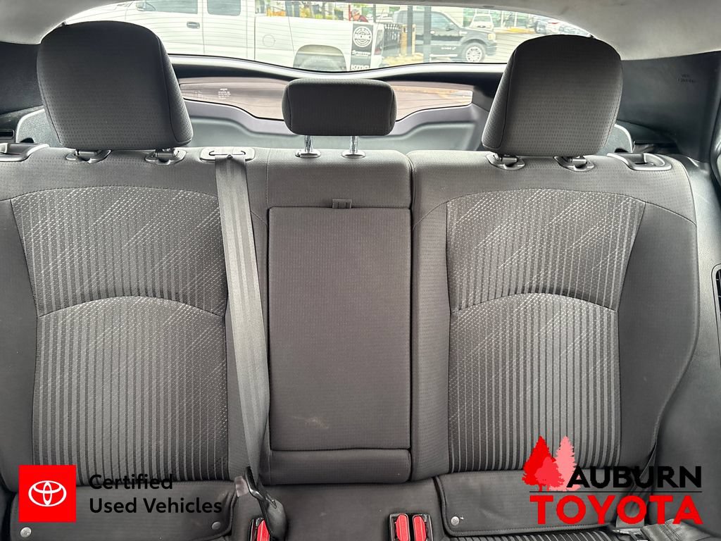 Used 2020 Toyota Prius Prime LE FWD image 30