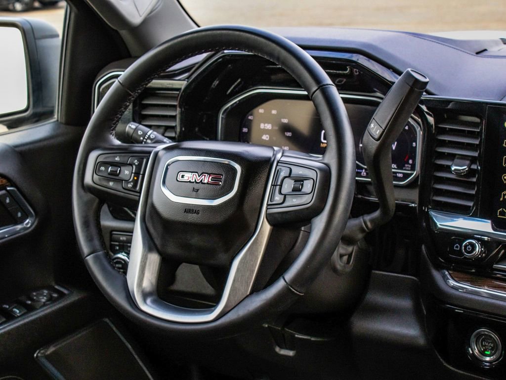 Used 2024 GMC Sierra 1500 Elevation image 24