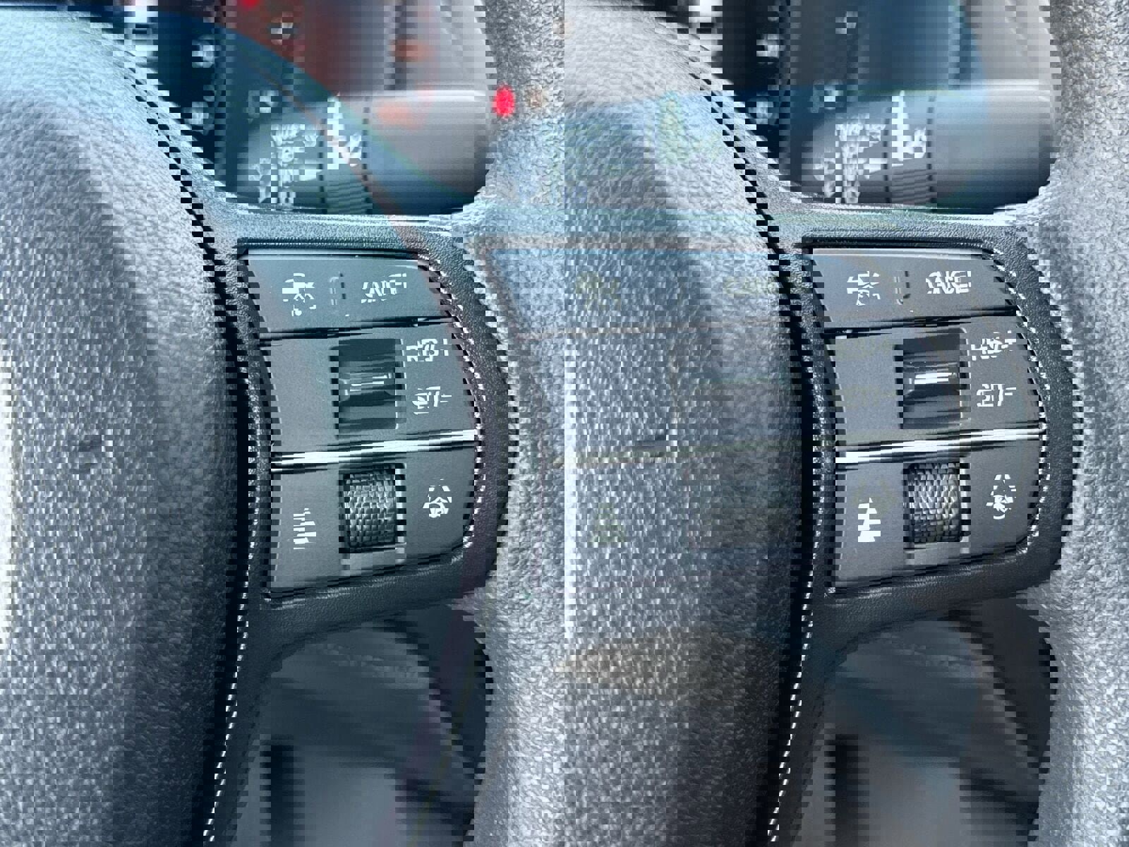 New 2025 Honda Accord SE image 15