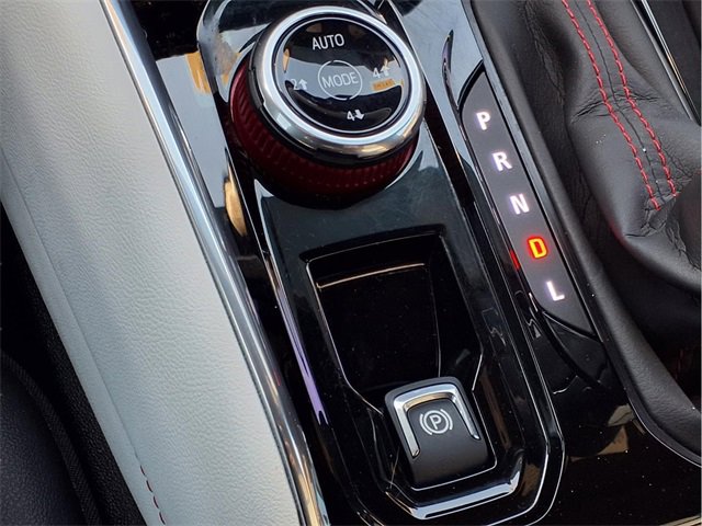 Used 2024 GMC Canyon AT4X image 16