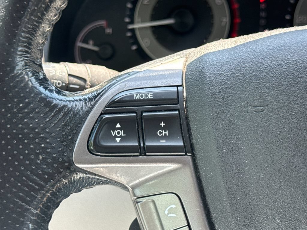 Used 2014 Honda Odyssey Touring Elite image 29