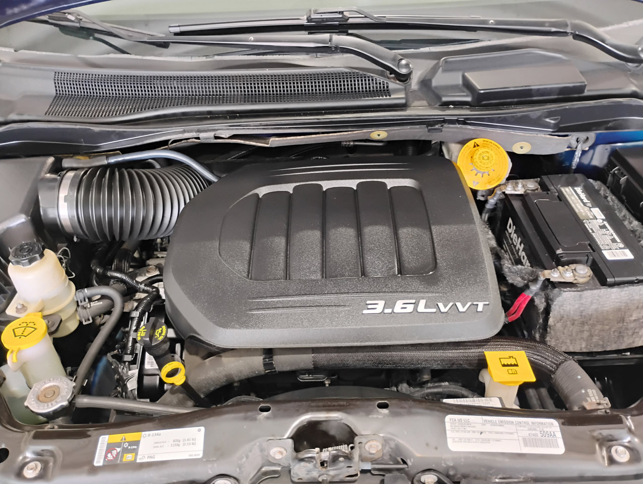 Used 2016 Chrysler Town & Country Touring image 56