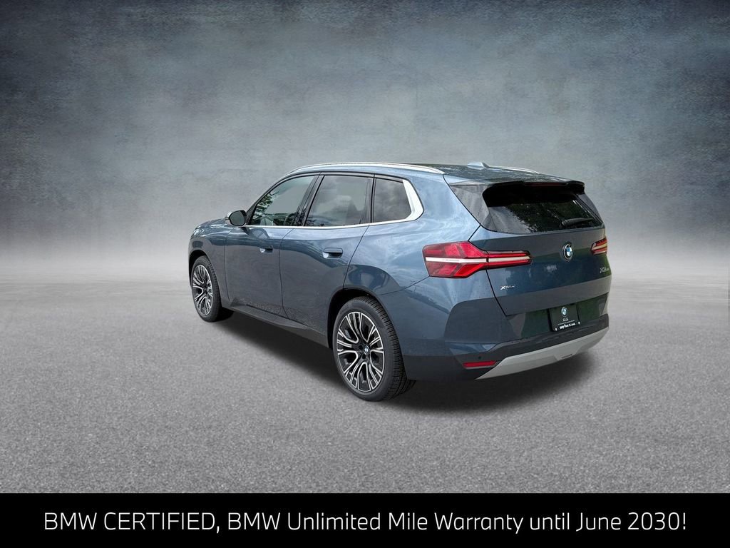 Certified 2025 BMW X3 xDrive30i w/ Premium Package image 7