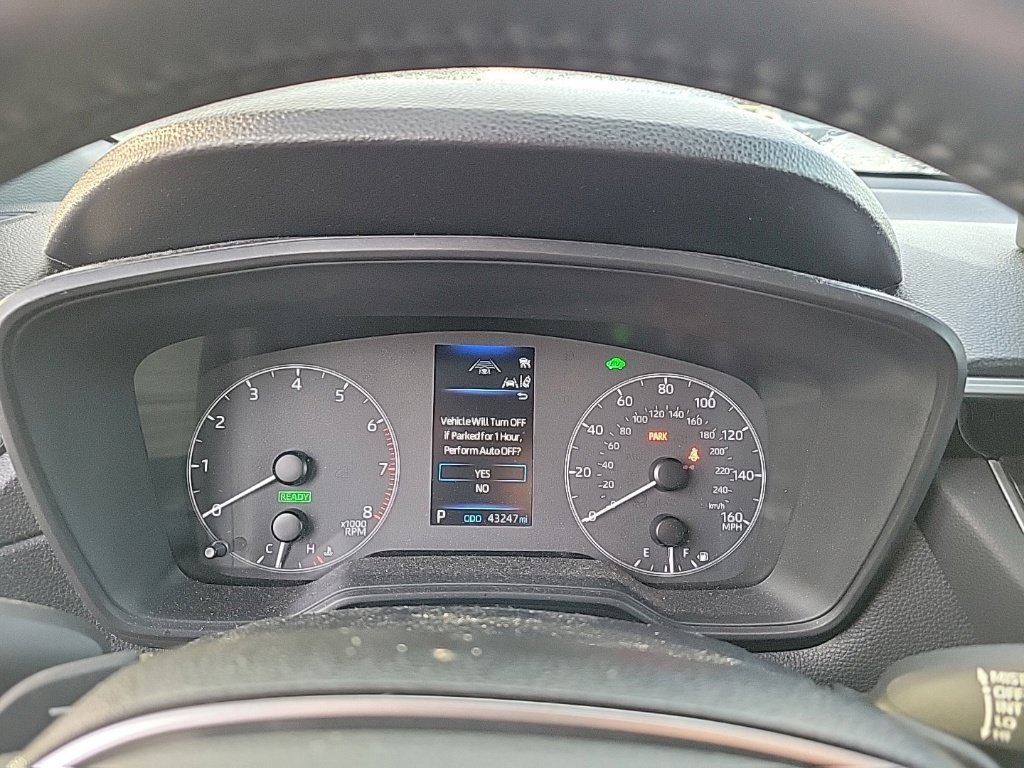 Used 2024 Toyota Corolla Cross AWD Hybrid image 11