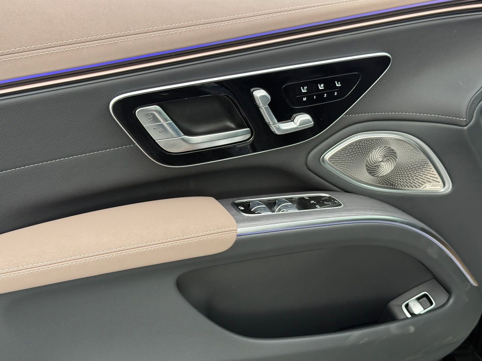 New 2026 Mercedes-Benz EQS 580 4MATIC Sedan image 16