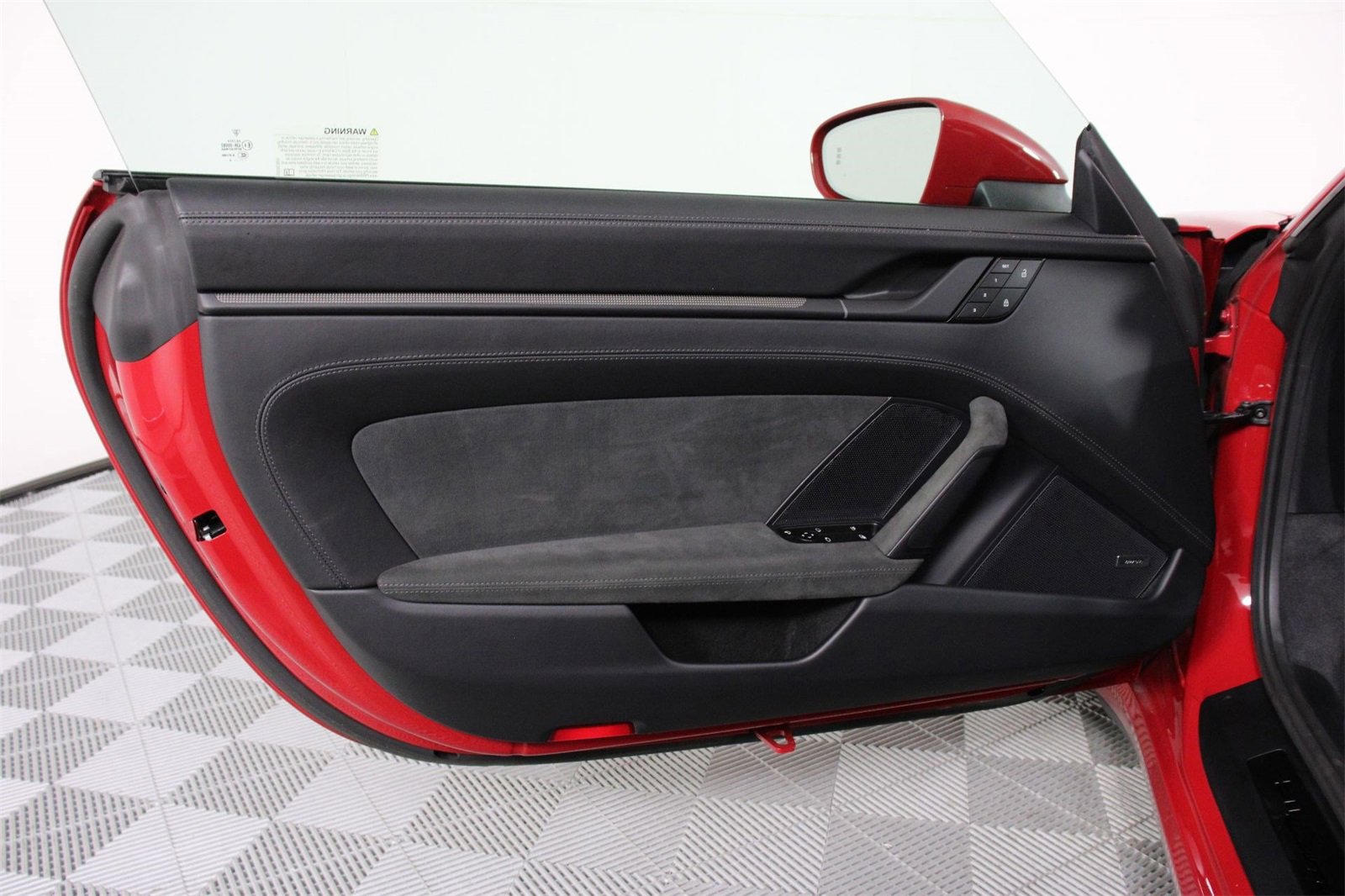 Used 2024 Porsche 911 Carrera GTS image 20