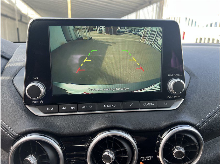 Used 2025 Nissan Sentra SV image 18