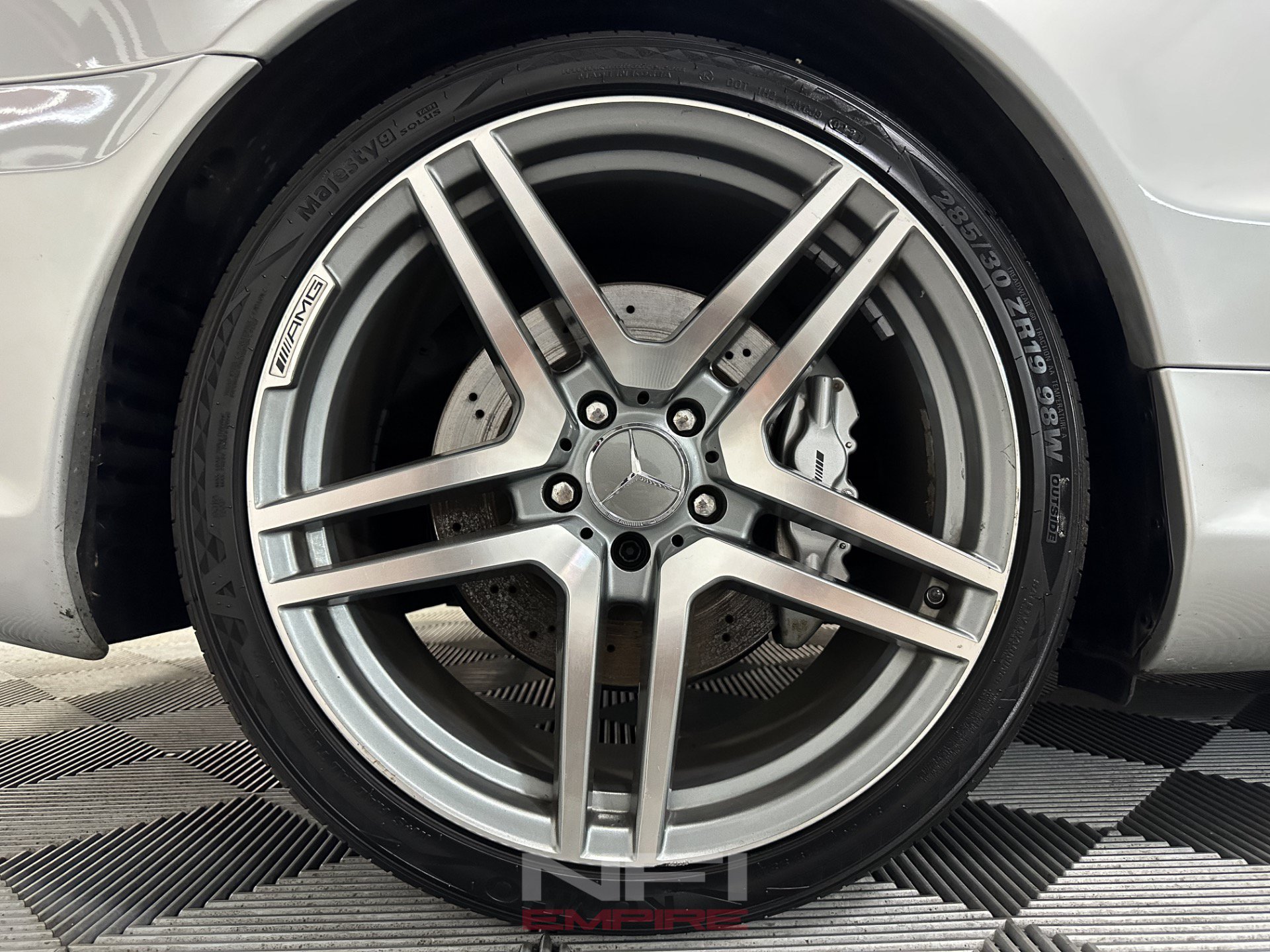 Used 2005 Mercedes-Benz SL 55 AMG image 18
