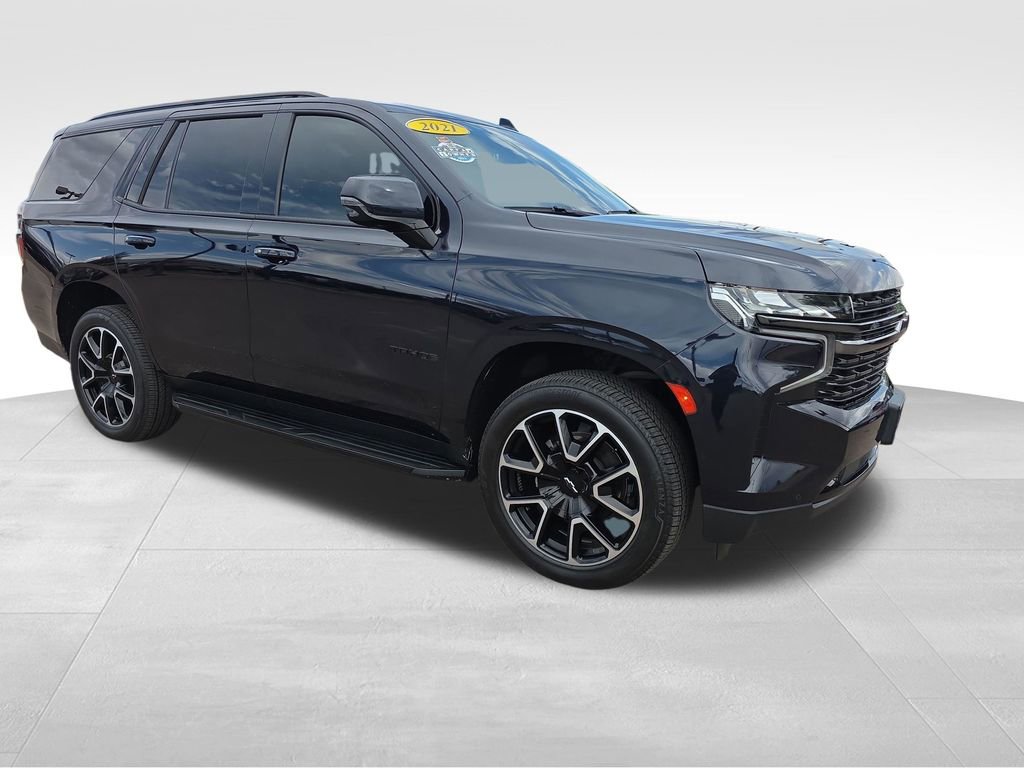 Used 2021 Chevrolet Tahoe RST w/ Luxury Package AWD/4WD image 7