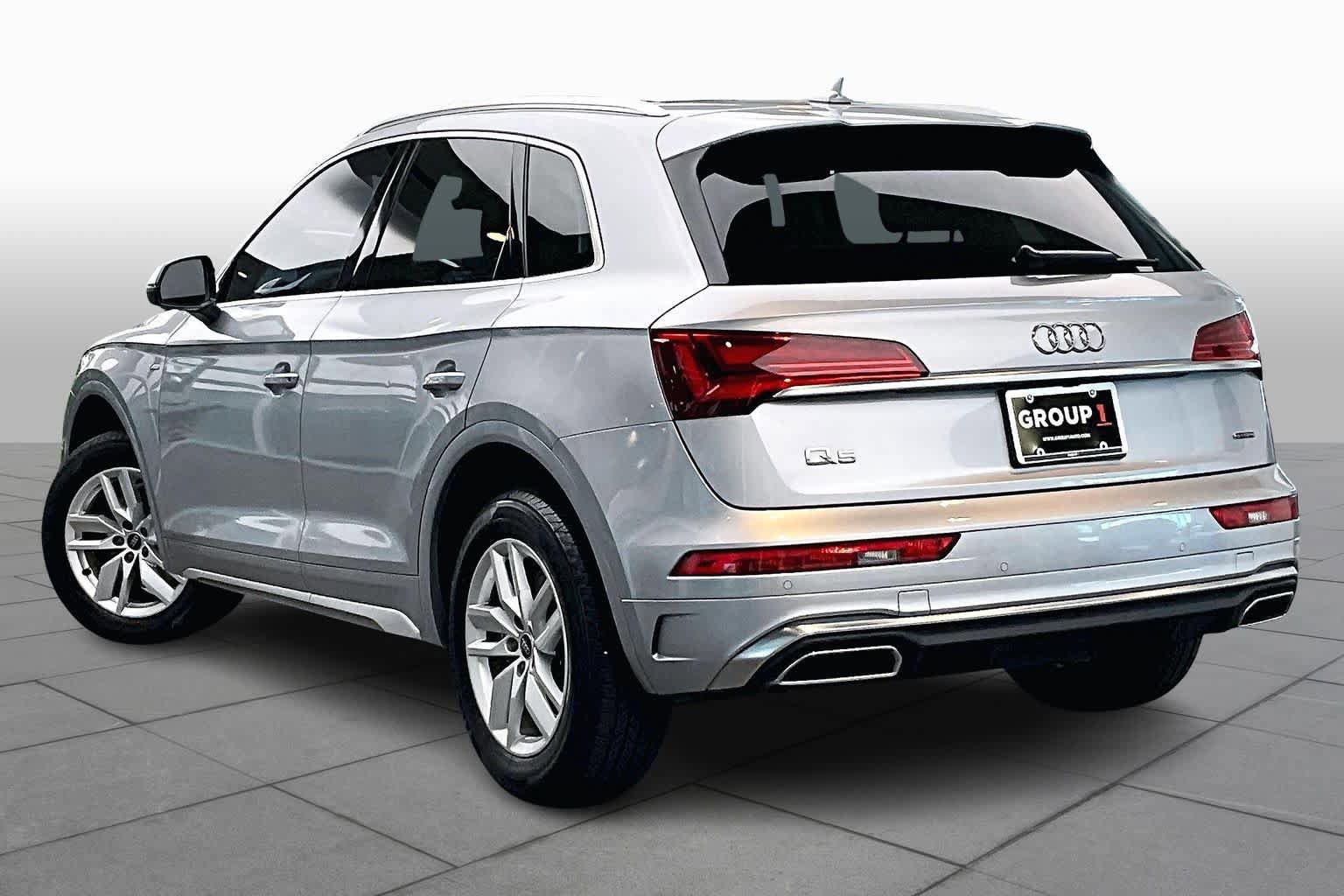 Certified 2023 Audi Q5 2.0T Premium w/ Convenience Package AWD/4WD image 12
