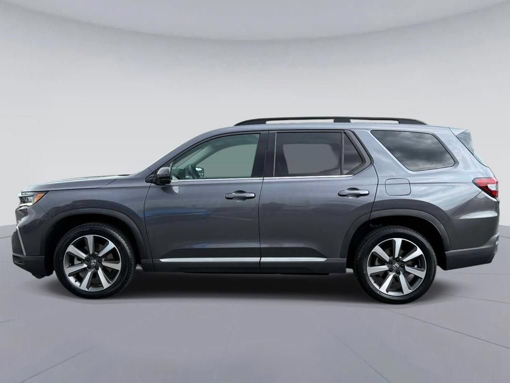 Used 2023 Honda Pilot Elite image 9