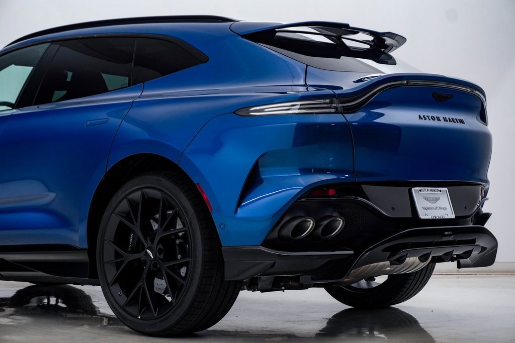 New 2025 Aston Martin DBX 707 image 12