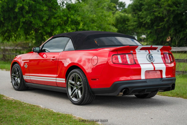 Used 2012 Ford Mustang Shelby GT500 w/ Electronics Pkg RWD image 19
