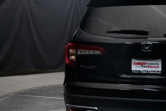 Used 2019 Honda Pilot Touring image 12