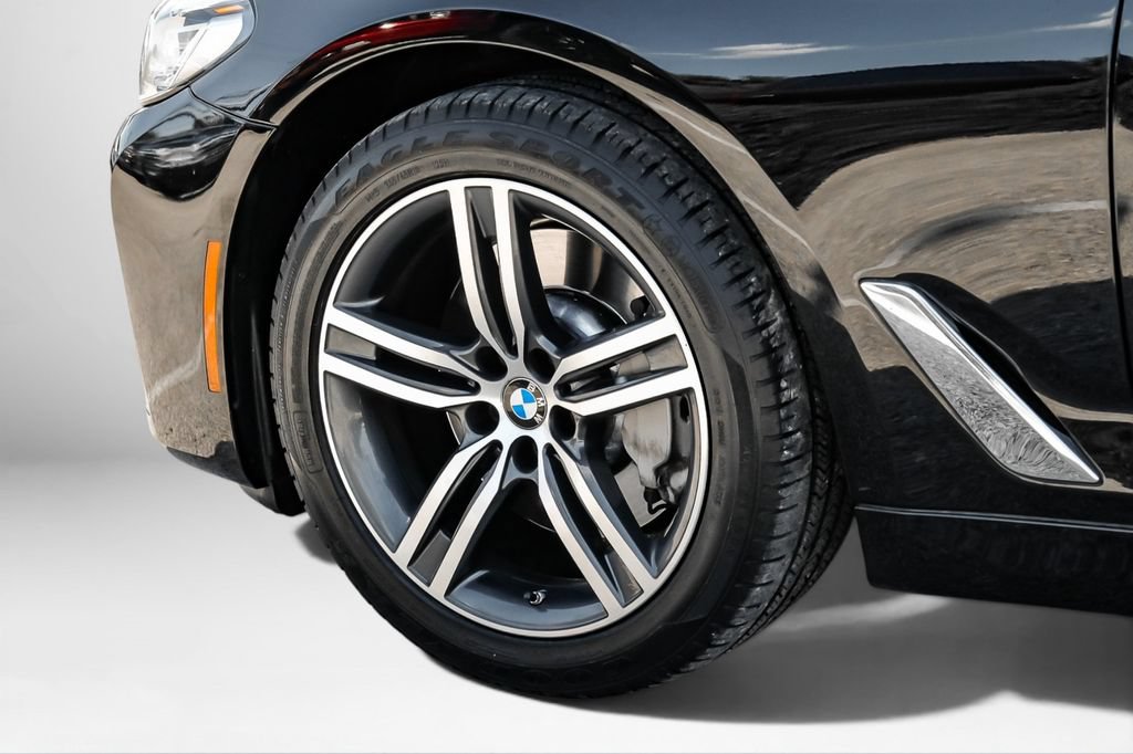 Used 2021 BMW 530i w/ Convenience Package RWD image 55