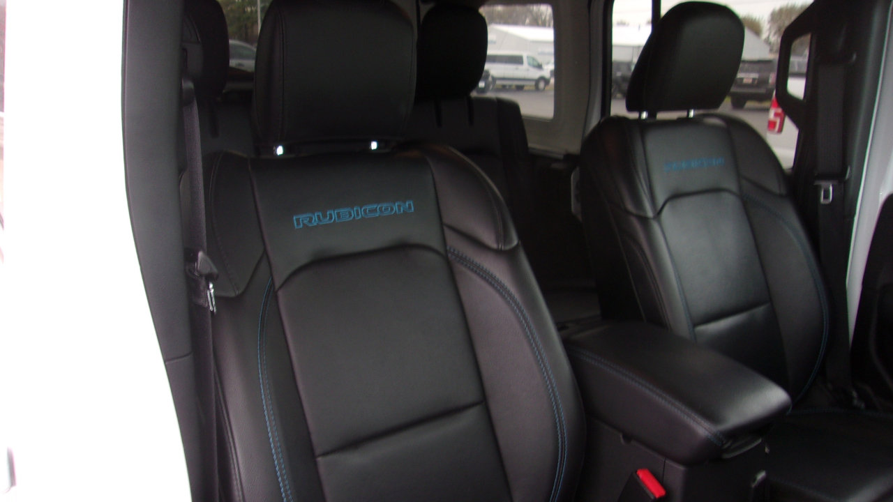 Used 2021 Jeep Wrangler Unlimited Rubicon 4xe w/ Safety Group image 6