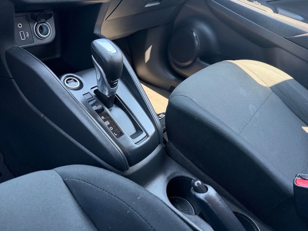 Used 2025 Nissan Kicks Play S image 23
