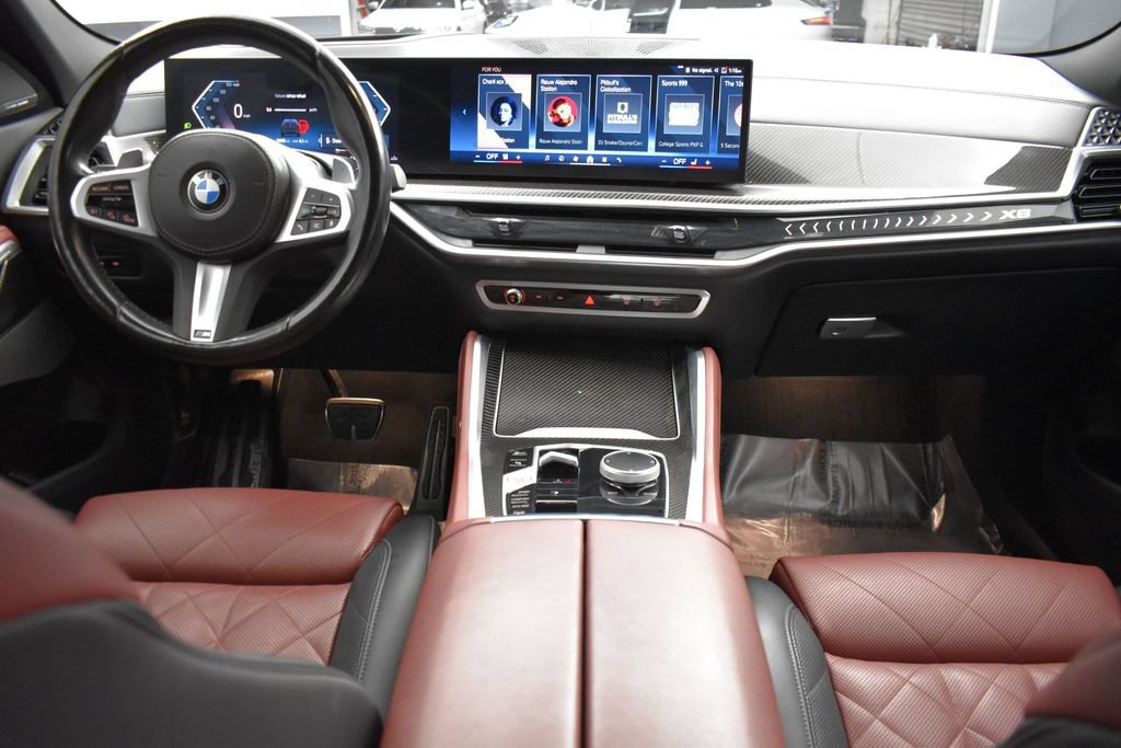 Used 2024 BMW X6 xDrive40i AWD/4WD image 14