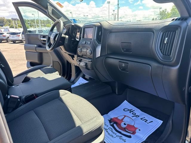 Used 2024 GMC Sierra 1500 Pro w/ Graphite Edition AWD/4WD image 16