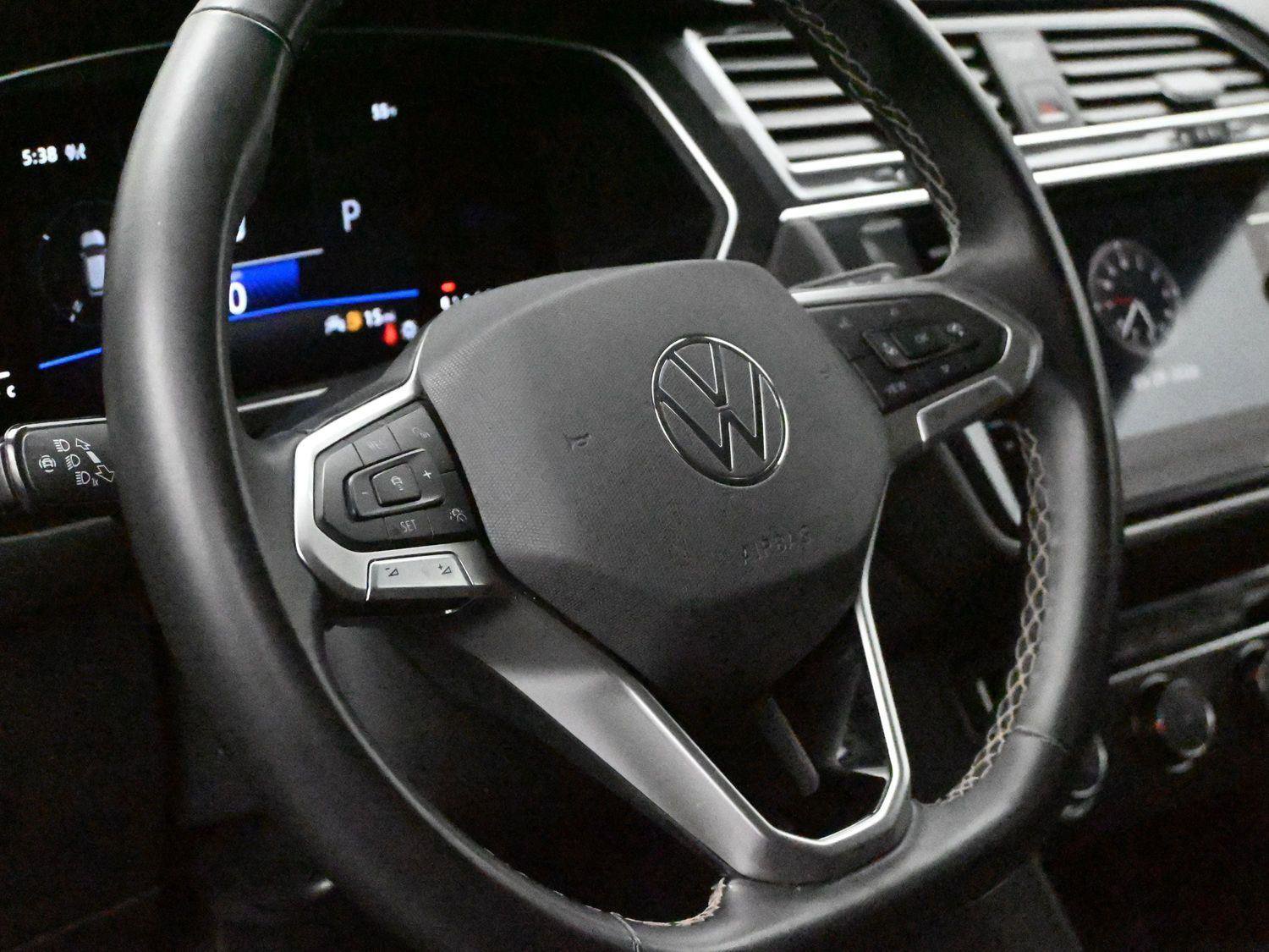 Used 2024 Volkswagen Tiguan S image 8