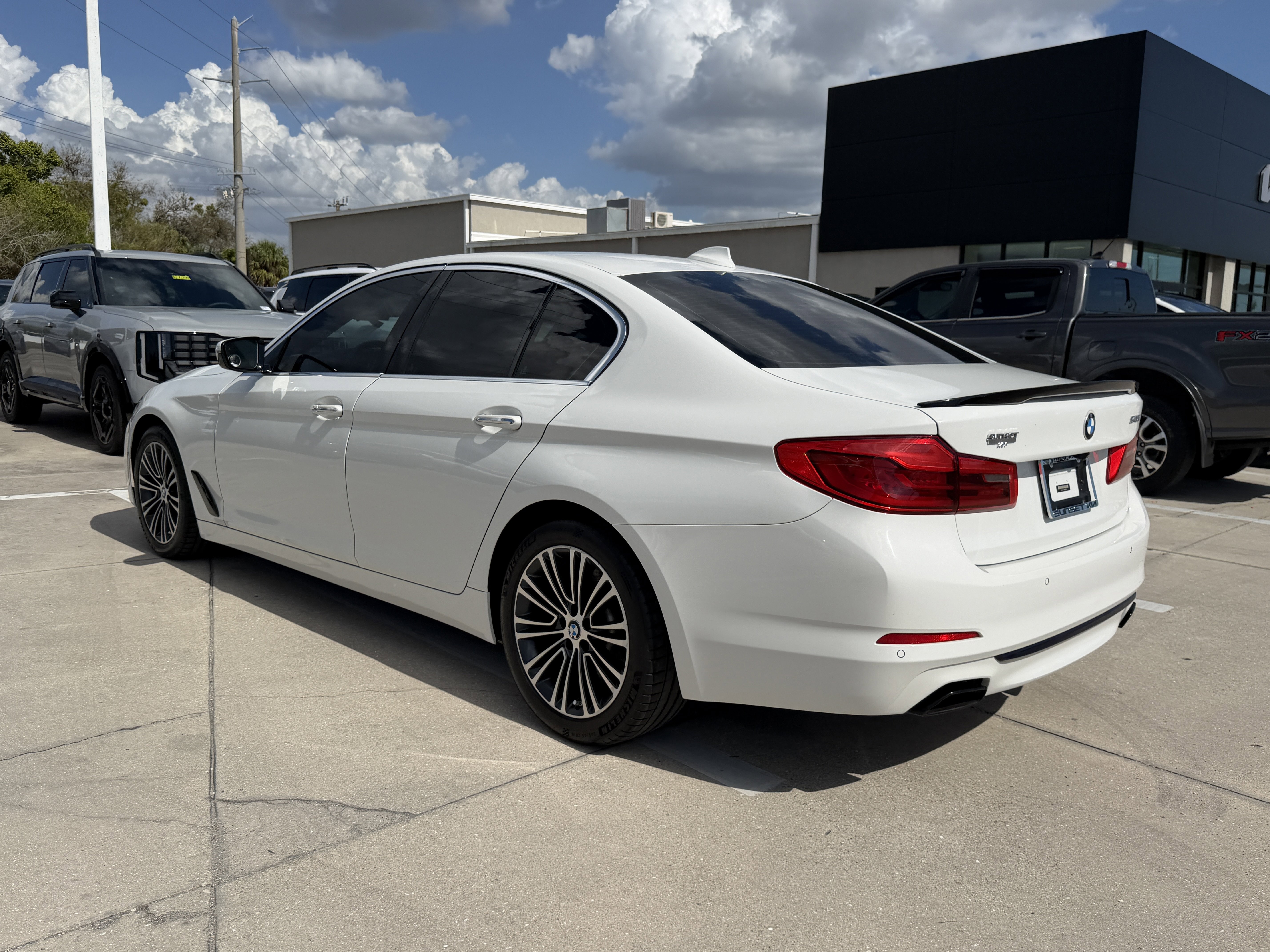 Used 2018 BMW 540i image 6