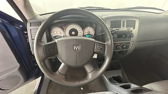 Used 2007 Dodge Dakota SLT w/ Popular Equipment Group RWD image 14