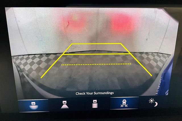 Used 2023 Acura MDX SH-AWD w/ Technology Package image 21