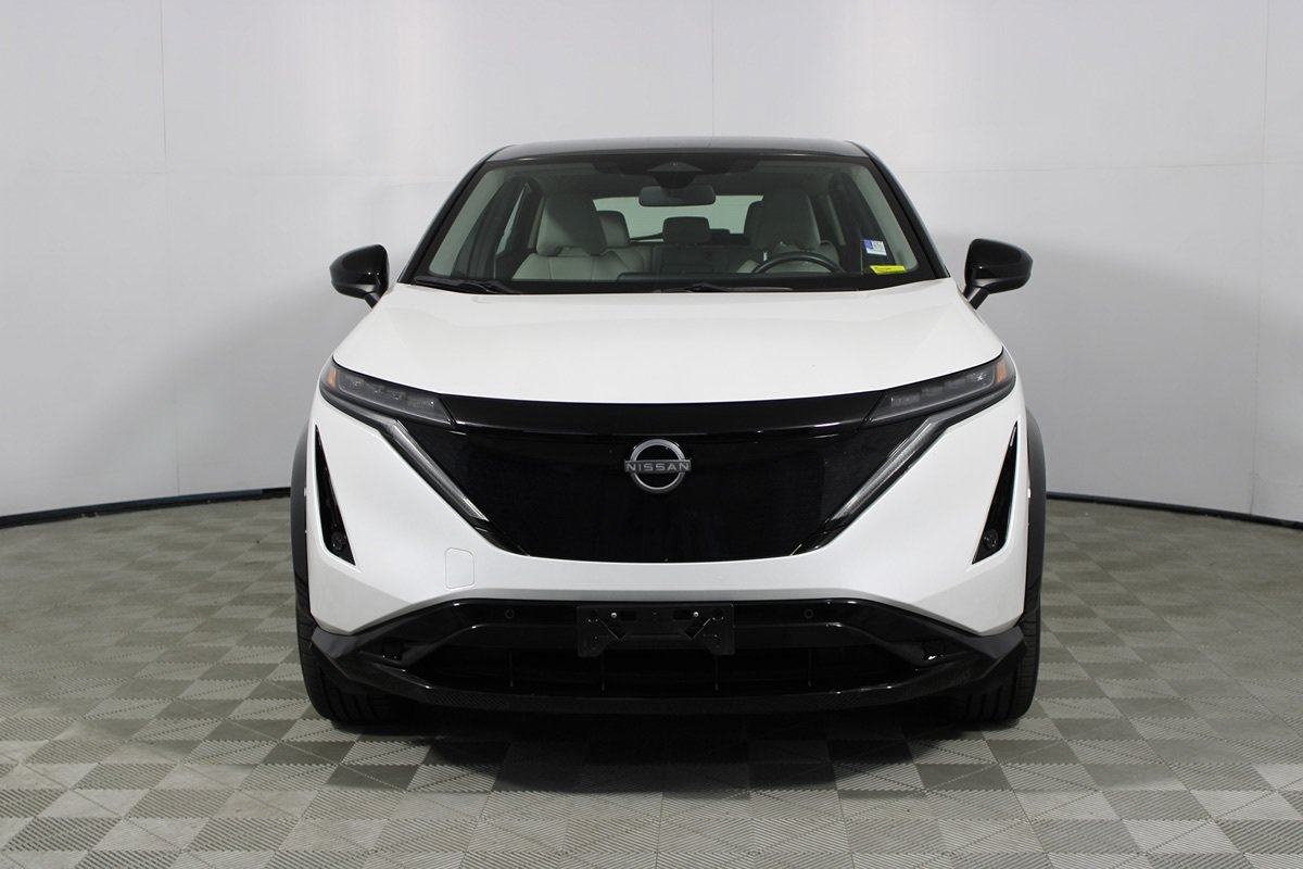 Used 2023 Nissan Ariya FWD image 2