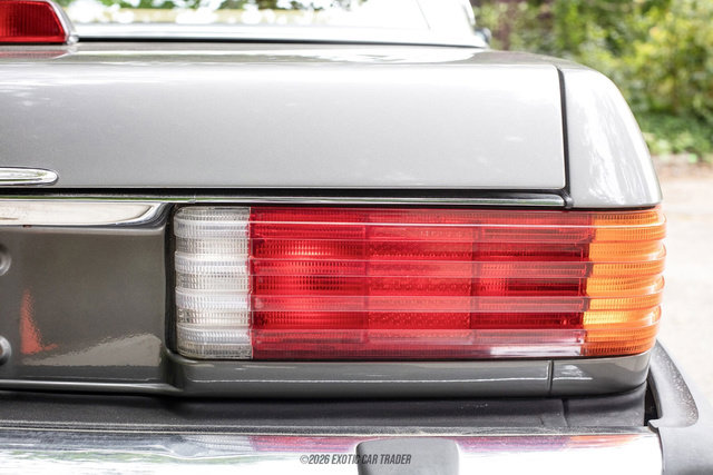 Used 1987 Mercedes-Benz 560 SL image 62